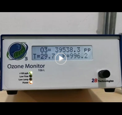 北京同林UV-M2紫外線(xiàn)臭氧發(fā)生器實(shí)驗(yàn)現(xiàn)場(chǎng) 